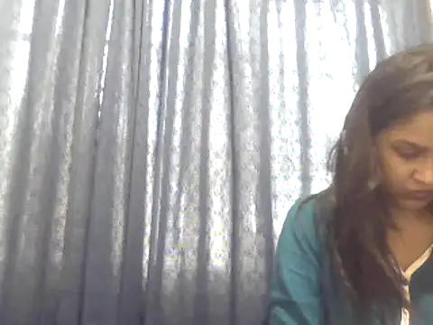 Snapshot of cute_indianxo chatting on September 19, 2025, 7:21 am cute indianxo online show from September 19, 2025, 7:21 am