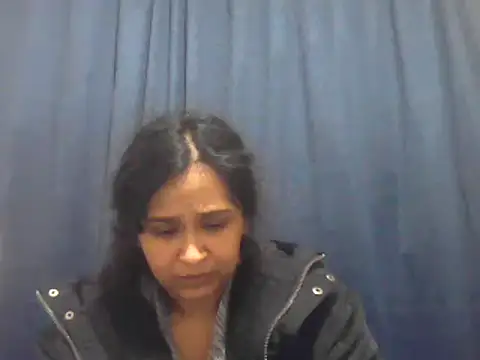 Snapshot of cute_indianxo chatting on October 2, 2025, 3:02 am cute indianxo online show from October 2, 2025, 3:02 am