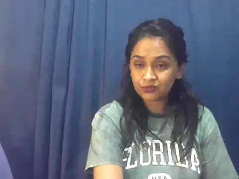 Snapshot of cute_indianxo chatting on October 10, 2025, 9:47 pm cute indianxo online show from October 10, 2025, 9:47 pm