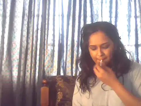 Snapshot of cute_indianxo chatting on November 24, 2025, 8:25 am cute indianxo online show from November 24, 2025, 8:25 am