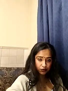 cute indianxo online show from April 30, 2026, 8:57 pm