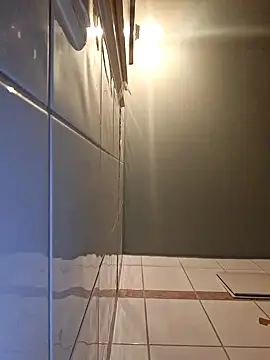 Snapshot of a7ex chatting on December 5, 2024, 8:33 pm a7ex online show from December 5, 2024, 8:33 pm