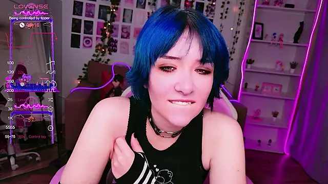 Ketrin Jones online show from August 3, 2026, 5:17 am