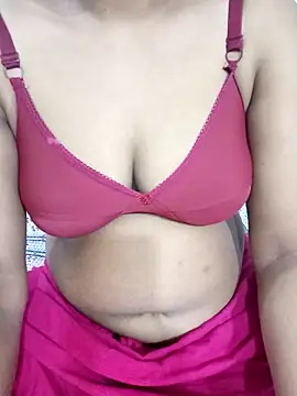 Snapshot of tissa12 chatting on September 15, 2025, 5:46 pm tissa12 online show from September 15, 2025, 5:46 pm