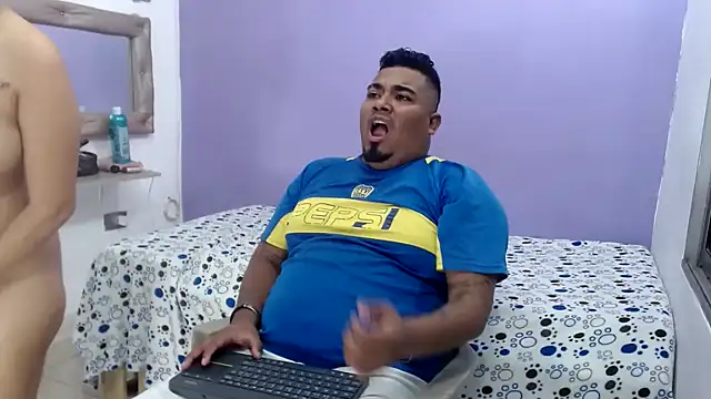 Snapshot of milan_sofia69 chatting on October 7, 2025, 1:03 am milan sofia69 online show from October 7, 2025, 1:03 am