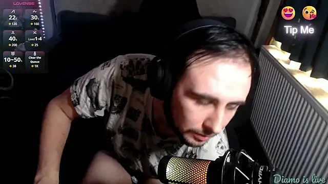 Snapshot of cjhouse96 chatting on October 22, 2025, 9:53 am cjhouse96 online show from October 22, 2025, 9:53 am