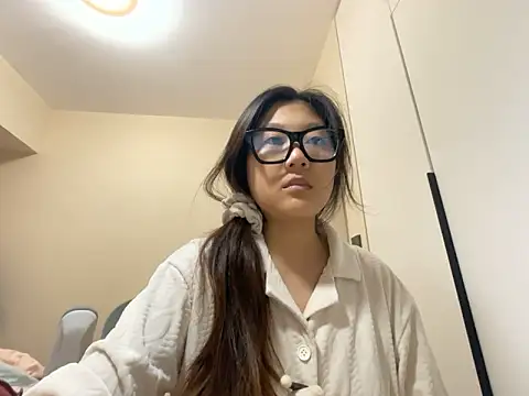 Snapshot of xena0501 chatting on November 26, 2025, 5:30 am xena0501 online show from November 26, 2025, 5:30 am