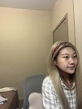 xena0501 online show from March 15, 2026, 10:54 am