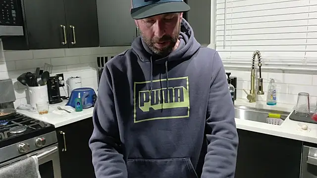 danoo84 online show from December 3, 2025, 4:42 am