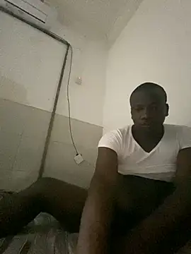 Snapshot of Atta-esi chatting on November 24, 2025, 4:12 am Atta-esi online show from November 24, 2025, 4:12 am