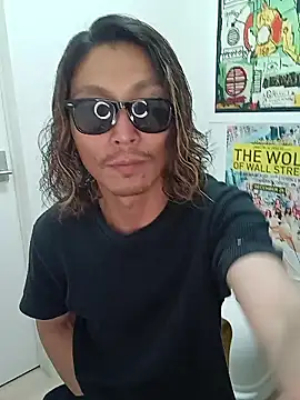 Snapshot of specialz0831 chatting on November 10, 2025, 10:36 am specialz0831 online show from November 10, 2025, 10:36 am