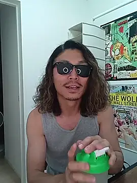 Snapshot of specialz0831 chatting on June 1, 2026, 1:46 pm specialz0831 online show from June 1, 2026, 1:46 pm