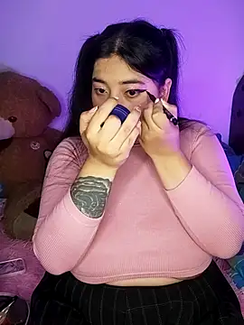 Snapshot of kittenFreyja_ chatting on September 23, 2025, 8:56 pm kittenFreyja online show from September 23, 2025, 8:56 pm