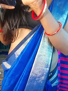 Snapshot of Ur_Lishaa chatting on February 24, 2026, 9:24 pm Ur Lishaa online show from February 24, 2026, 9:24 pm