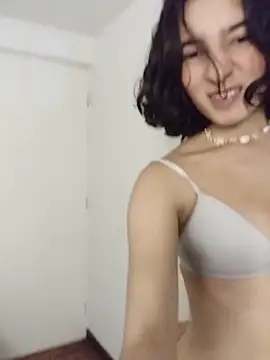 Snapshot of LuaBusch chatting on November 3, 2025, 12:24 am LuaBusch online show from November 3, 2025, 12:24 am