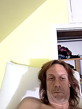 Danny19867 online show from November 11, 2025, 5:18 am