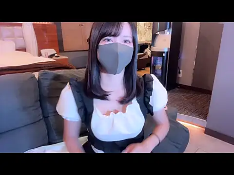 Snapshot of moemilk chatting on October 3, 2025, 12:18 am moemilk online show from October 3, 2025, 12:18 am