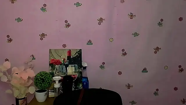 FeelMe   online show from October 21, 2025, 7:20 am