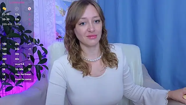 evashiny  online show from July 27, 2026, 2:07 am