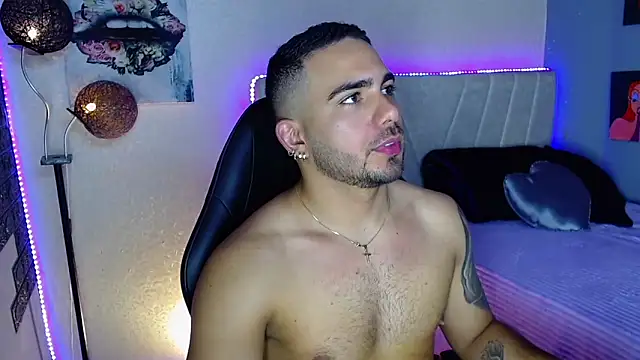 adamhairy online show from May 22, 2026, 7:52 pm