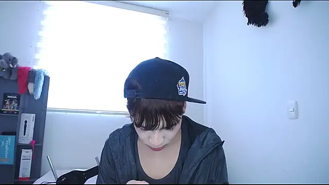 lucky stricke online show from September 16, 2025, 8:32 pm