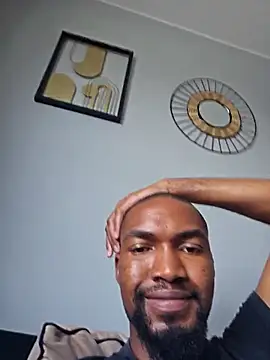 mojaymort online show from November 6, 2025, 8:48 am