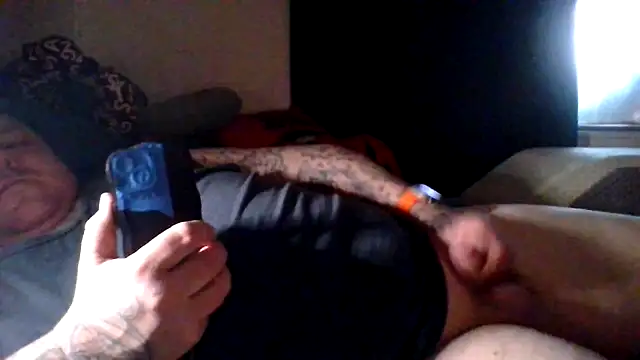 Snapshot of GingerSnap4444 chatting on February 2, 2026, 12:20 am GingerSnap4444 online show from February 2, 2026, 12:20 am