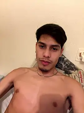 Miguel02ex online show from January 13, 2026, 12:49 am