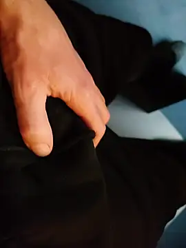 Snapshot of MyDick4You666 chatting on October 28, 2025, 8:18 am MyDick4You666 online show from October 28, 2025, 8:18 am