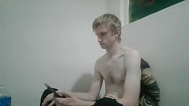tcute0 online show from April 22, 2026, 9:27 pm