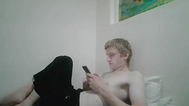 tcute0 online show from April 25, 2026, 3:42 am