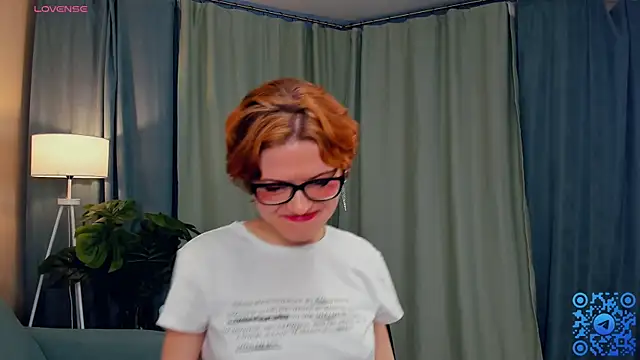 EdlinGathright online show from October 11, 2025, 4:12 am