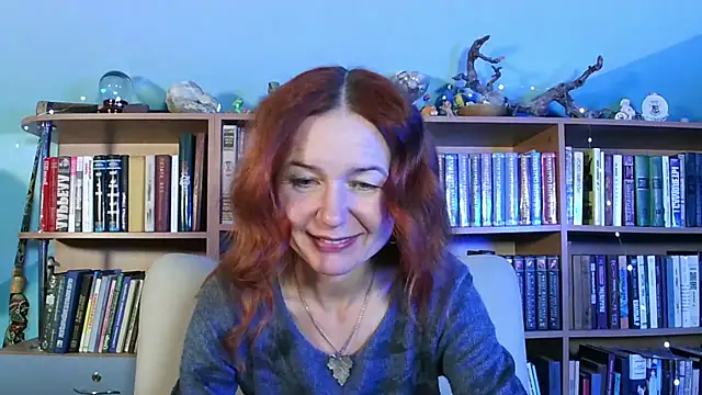 Foxilady357 online show from March 6, 2026, 2:57 pm