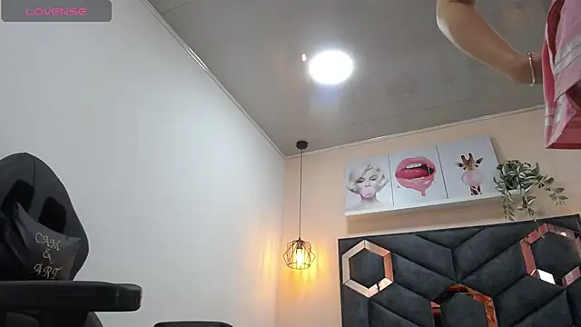 Snapshot of Taboo-AliyahRyan chatting on October 6, 2025, 12:13 pm Taboo-AliyahRyan online show from October 6, 2025, 12:13 pm