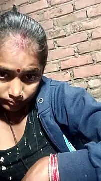 Guriya0076 online show from January 18, 2026, 8:45 pm