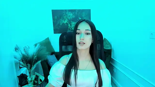 ElviraWesdety online show from March 13, 2026, 4:19 am