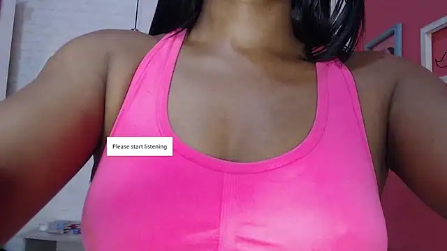 Snapshot of FiorellaRains chatting on November 4, 2025, 12:37 pm FiorellaRains online show from November 4, 2025, 12:37 pm