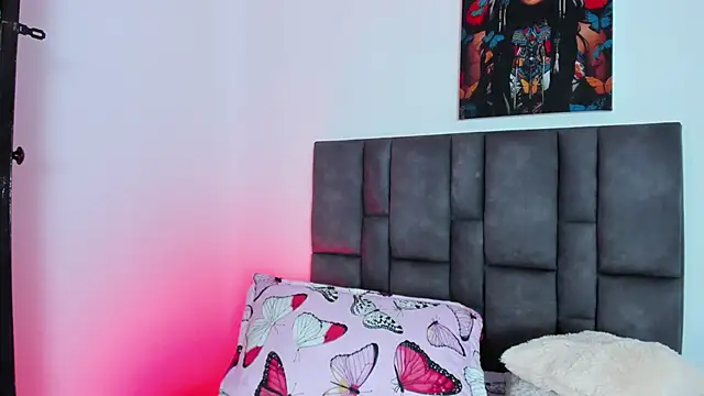 abby jones2 online show from October 18, 2025, 3:31 am