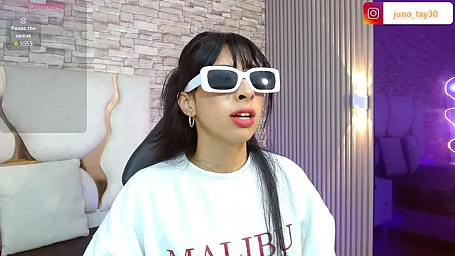 Snapshot of juno_tay chatting on October 30, 2025, 11:55 am juno tay online show from October 30, 2025, 11:55 am