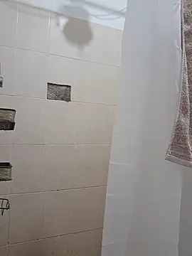 Snapshot of Rodolfiyo1990 chatting on April 6, 2026, 5:30 am Rodolfiyo1990 online show from April 6, 2026, 5:30 am