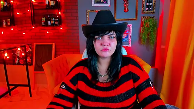 Snapshot of MaryHarrys chatting on October 31, 2025, 2:56 am MaryHarrys online show from October 31, 2025, 2:56 am