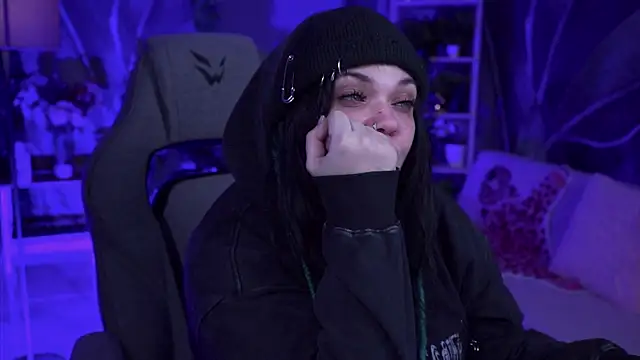 Snapshot of MaryHarrys chatting on January 7, 2026, 11:29 pm MaryHarrys online show from January 7, 2026, 11:29 pm