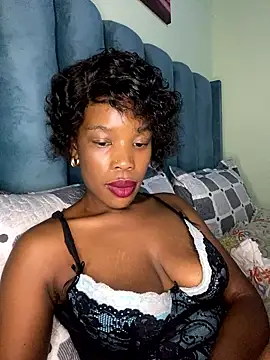 Caramel Mellow online show from January 10, 2026, 10:25 pm