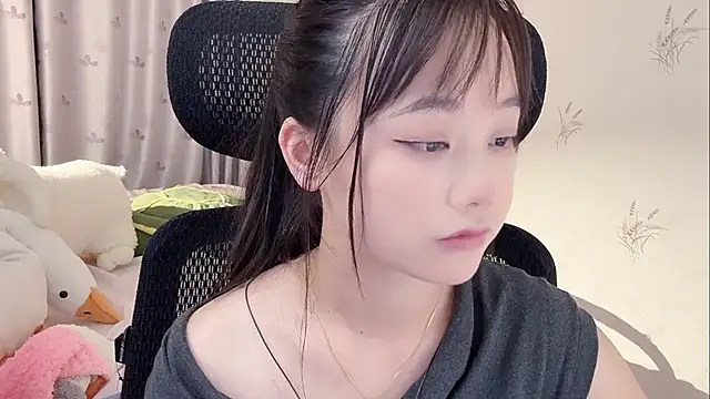 Snapshot of puppy-999 chatting on May 21, 2026, 12:12 pm puppy-999 online show from May 21, 2026, 12:12 pm
