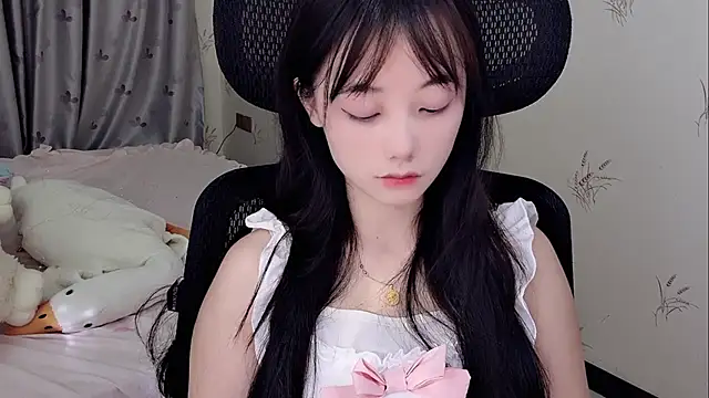Snapshot of puppy-999 chatting on June 6, 2026, 11:48 am puppy-999 online show from June 6, 2026, 11:48 am