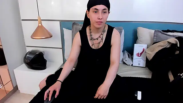 Ashkoreh online show from May 2, 2026, 7:52 pm