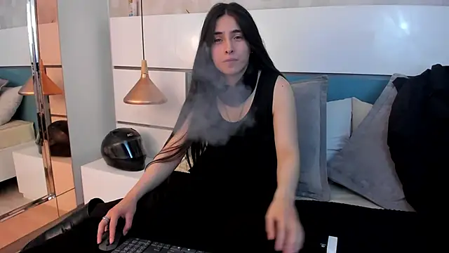 Ashkoreh online show from July 4, 2026, 9:54 pm