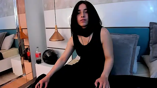 Ashkoreh online show from July 18, 2026, 9:18 pm