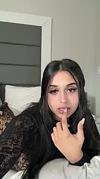 LilMisIndianx online show from March 26, 2026, 11:49 am