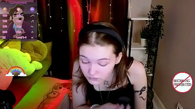 Snapshot of Dilara_xBaby chatting on July 25, 2026, 9:45 pm Dilara xBaby online show from July 25, 2026, 9:45 pm